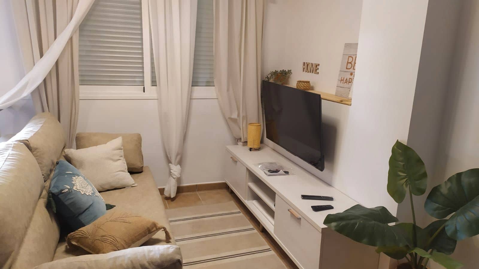 2 bedroom Apartment for sale in Almunecar with pool - € 184,000 (Ref: 8769052)