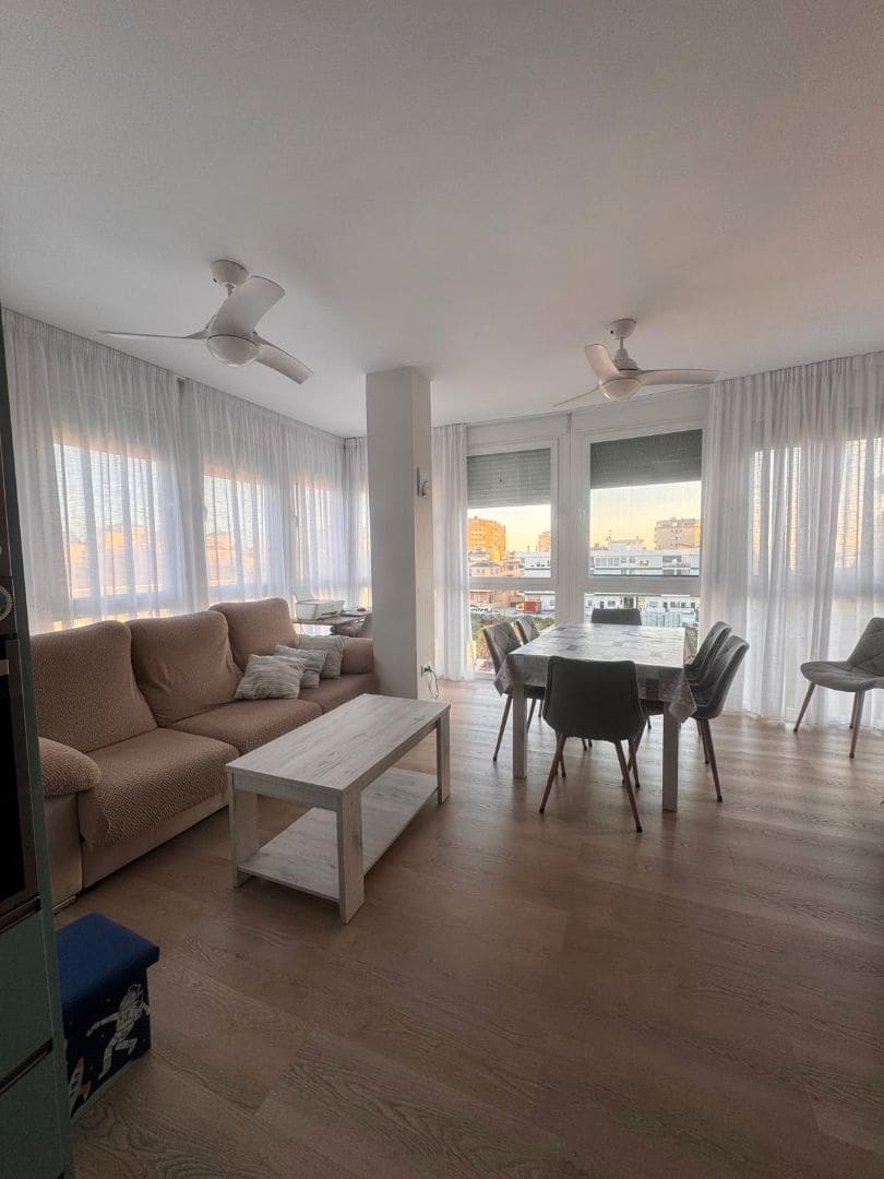2 soveværelse Penthouse til salg i Torrox - € 260.000 (Ref: 8790236)