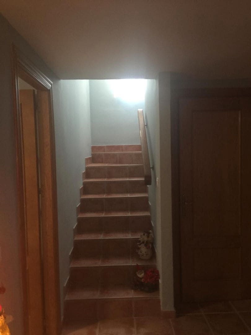 5 soveværelse Villa til salg i Nerja med swimmingpool - € 750.000 (Ref: 8909661)