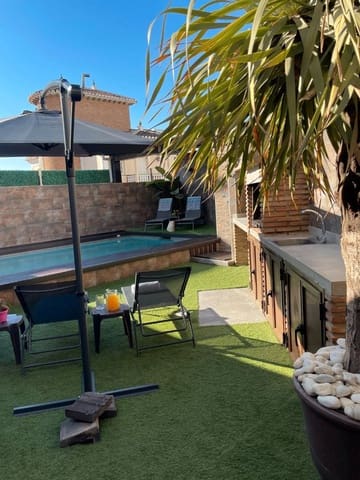 5 soveværelse Villa til salg i Almijara, Nerja med swimmingpool - € 750.000 (Ref: 8909661)