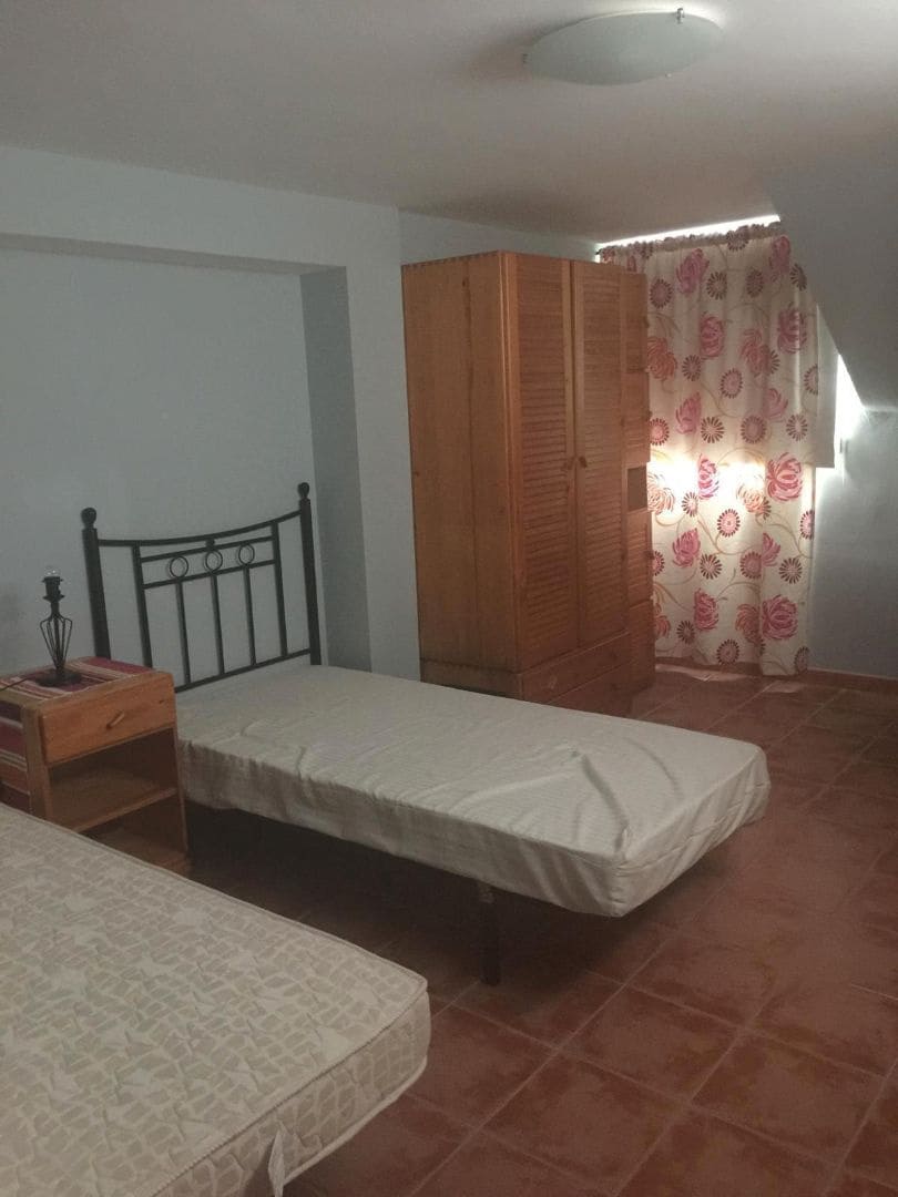 5 soveværelse Villa til salg i Nerja med swimmingpool - € 750.000 (Ref: 8909661)