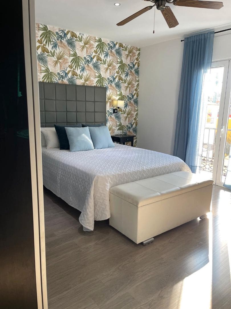 5 soveværelse Villa til salg i Nerja med swimmingpool - € 750.000 (Ref: 8909661)