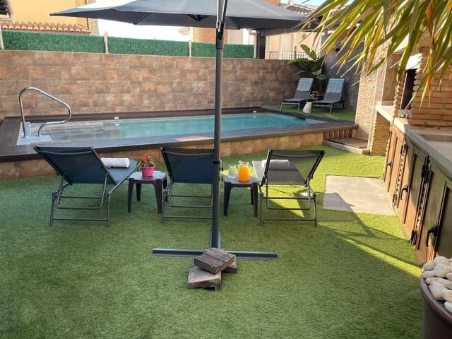 5 soveværelse Villa til salg i Almijara, Nerja med swimmingpool - € 750.000 (Ref: 8909661)