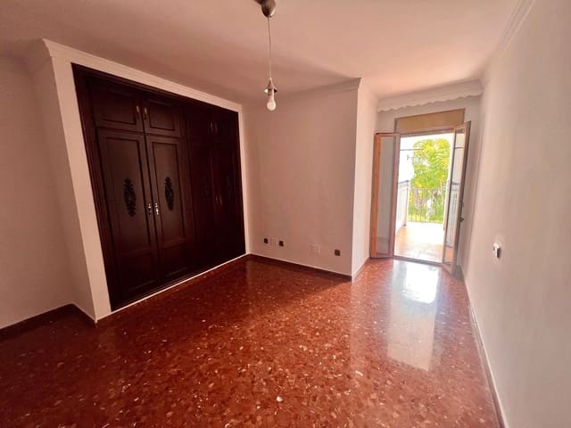 3 sypialnia Mieszkanie na sprzedaż w Torrox Pueblo, Torrox z garażem - 250 000 € (Ref: 8983230)