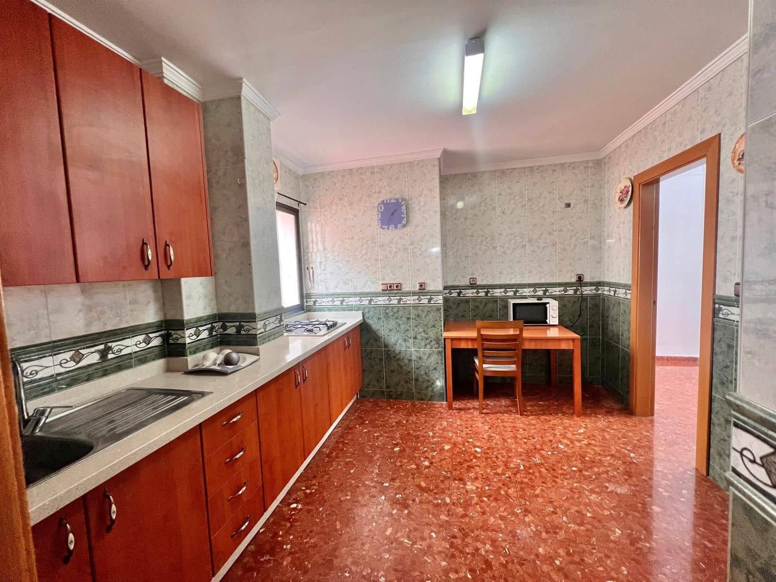 3 slaapkamer Flat te koop in Torrox met garage - € 250.000 (Ref: 8983230)