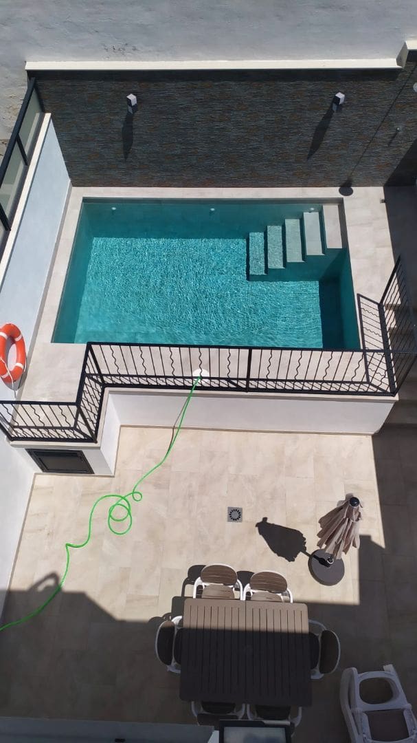 3 soveværelse Semi-Rækkehus til leje i Nerja med garage - € 2.200 (Ref: 8998139)