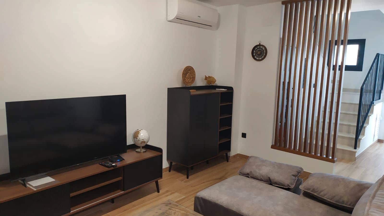 3 soveværelse Semi-Rækkehus til leje i Nerja med garage - € 2.200 (Ref: 8998139)