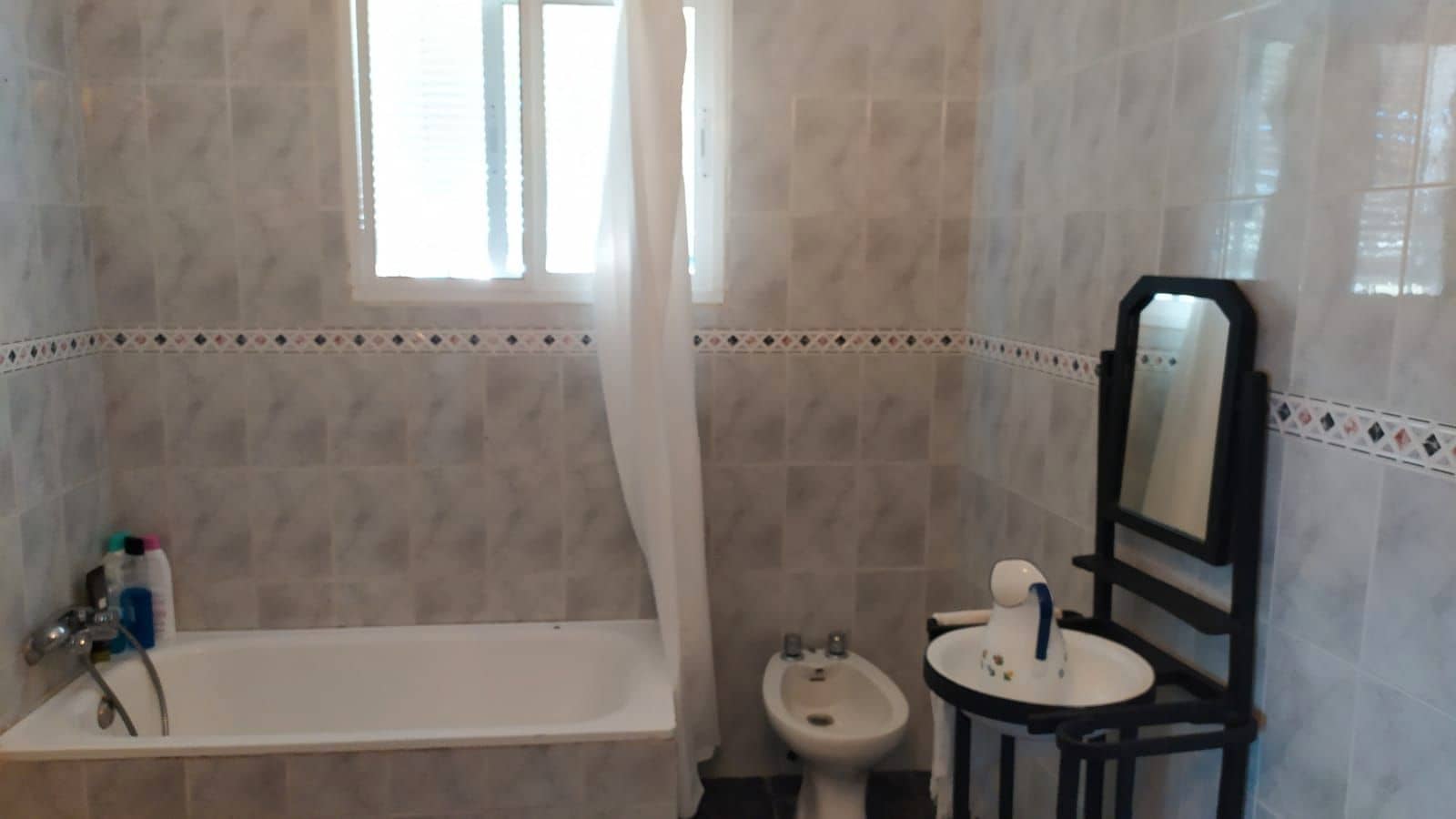 2 chambre Finca/Maison de Campagne à vendre à Torrox avec piscine garage - 350 000 € (Ref: 8998140)