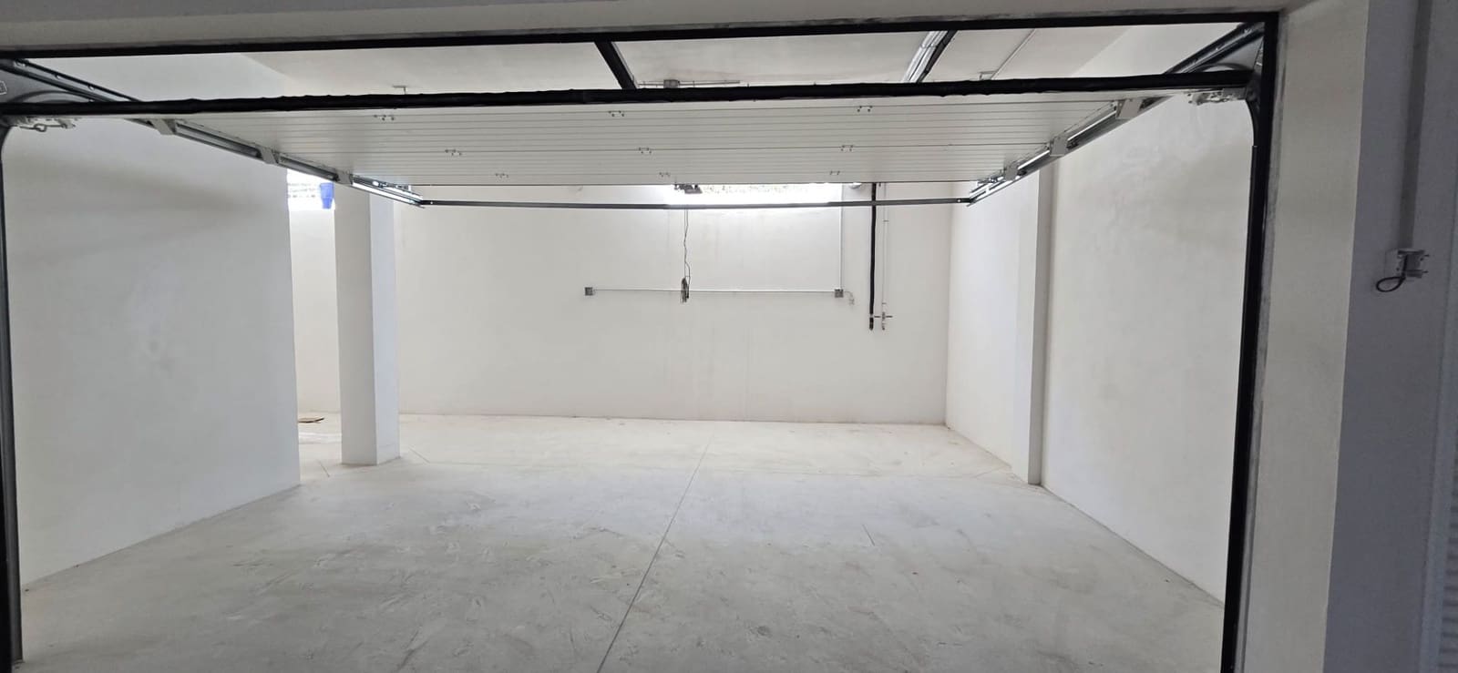 2 soverom Kjedet enebolig til salgs i Torrox med svømmebasseng garasje - € 319 000 (Ref: 9029052)