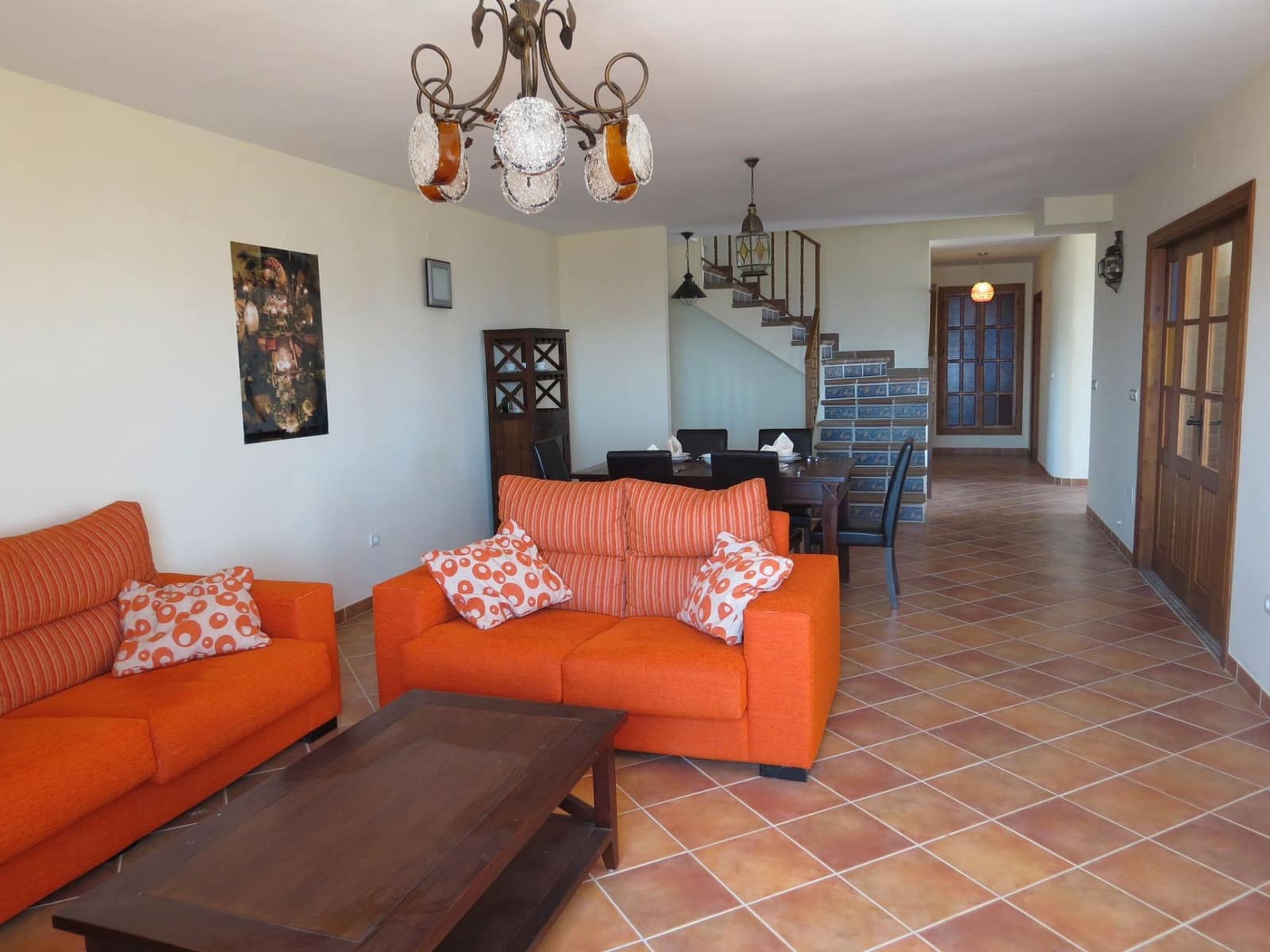 Villa/Maison de 3 chambres à louer à Velez-Malaga avec piscine garage - 2 600 € (Ref: 9096993)