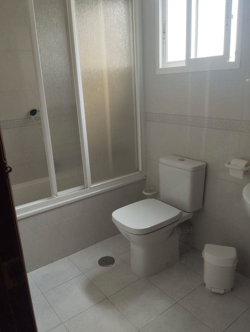 3 sovrum Semi-fristående Villa till salu i Torrox med garage - 290 000 € (Ref: 9128791)