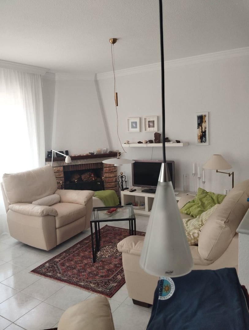 3 sovrum Semi-fristående Villa till salu i Torrox med garage - 290 000 € (Ref: 9128791)