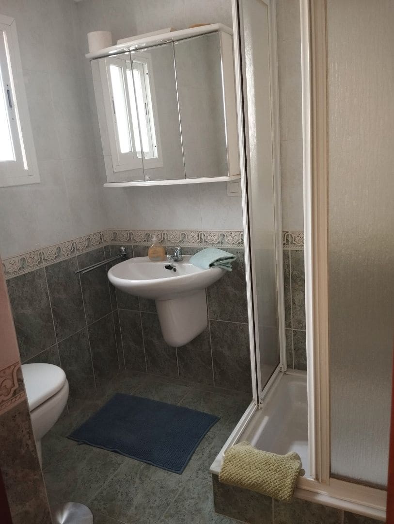 3 sovrum Semi-fristående Villa till salu i Torrox med garage - 290 000 € (Ref: 9128791)