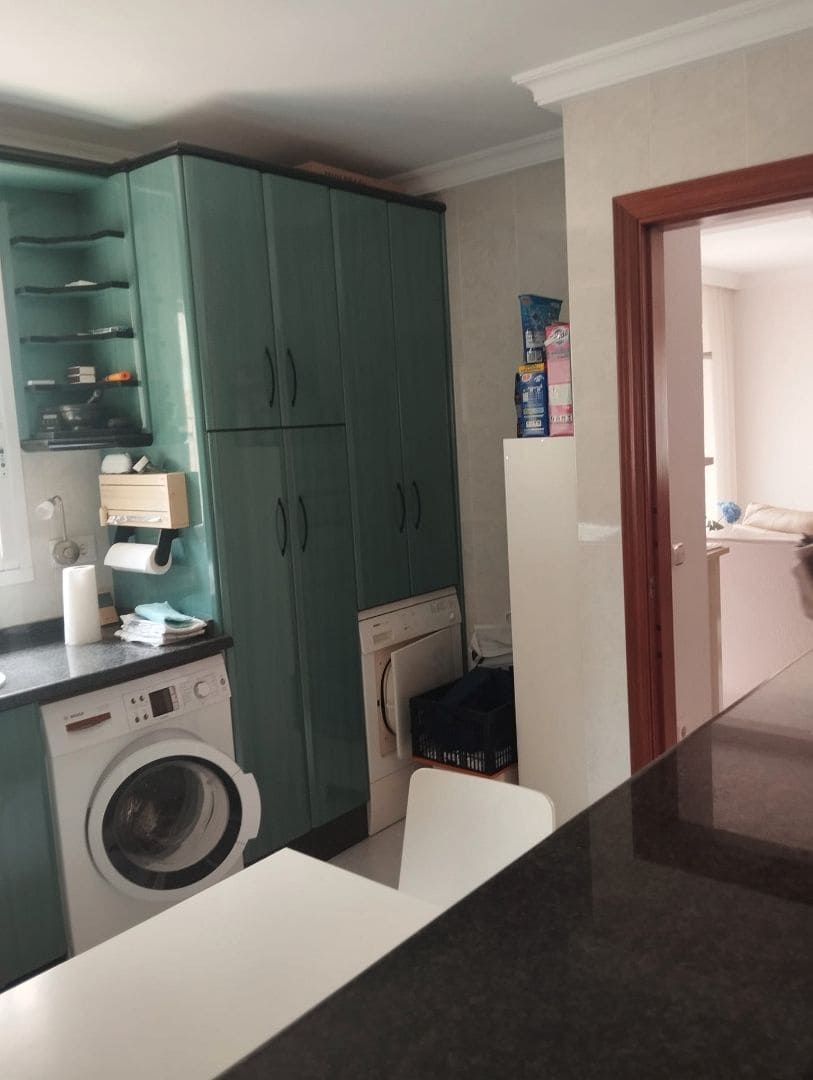 3 sovrum Semi-fristående Villa till salu i Torrox med garage - 290 000 € (Ref: 9128791)