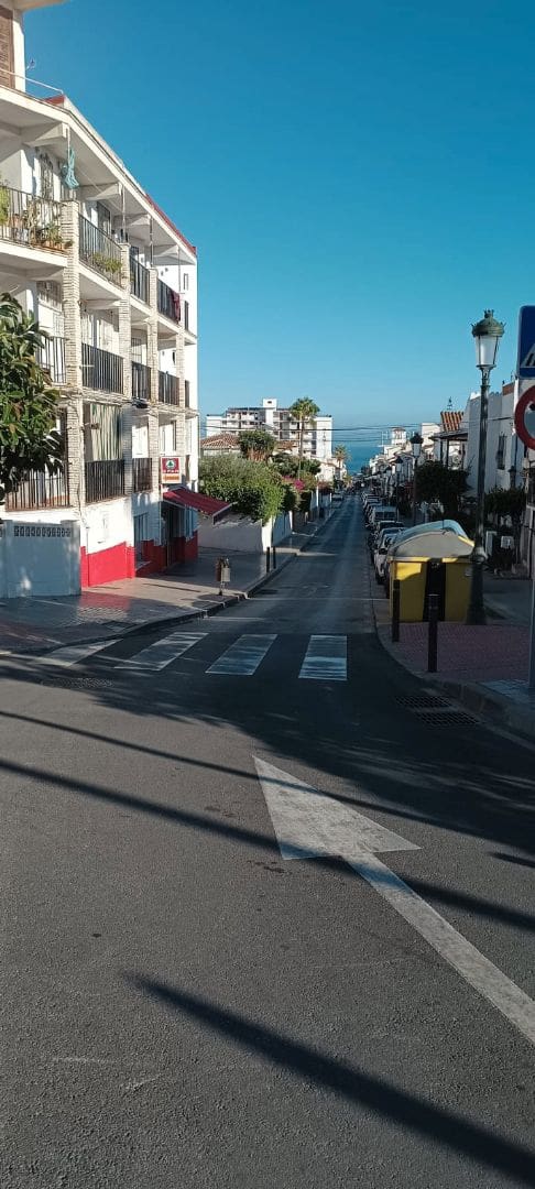 3 soveværelse Lejlighed til salg i Nerja - € 259.000 (Ref: 9208836)