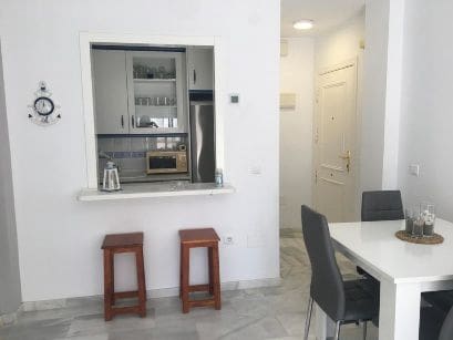 1 soverom Leilighet til leie i Torrox med svømmebasseng - € 800 (Ref: 9221885)