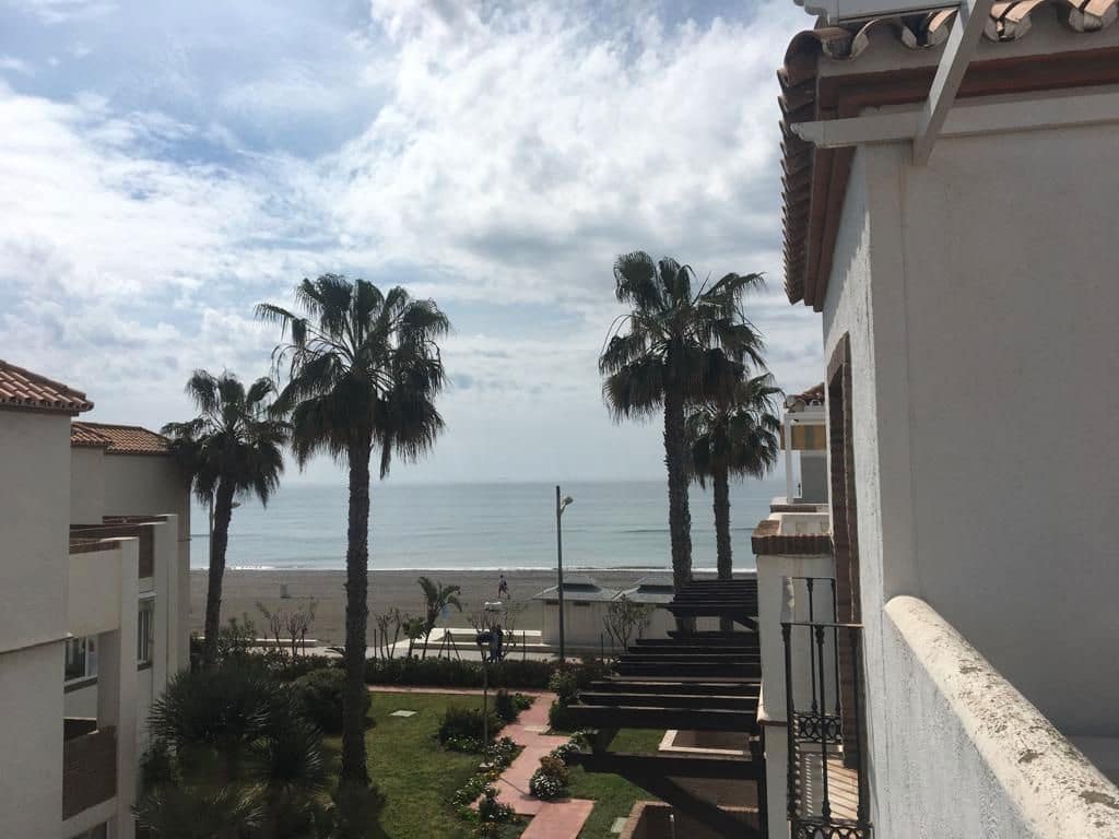 1 soverom Leilighet til leie i Torrox med svømmebasseng - € 800 (Ref: 9221885)