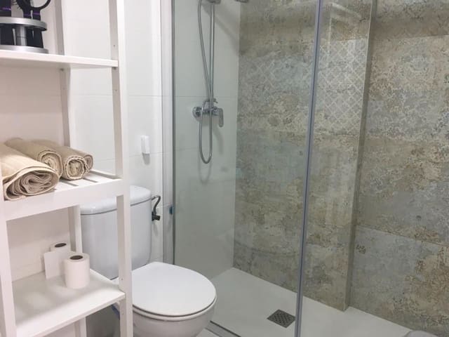 1 sypialnia Apartament do wynajęcia w El Peñoncillo, Torrox z basenem - 800 € (Ref: 9221885)
