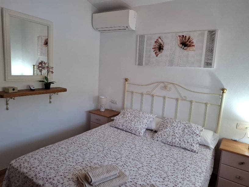 1 quarto Quinta/Casa Rural para venda em Frigiliana com piscina garagem - 365 000 € (Ref: 9231384)