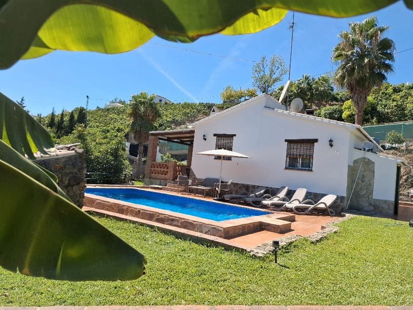 1 quarto Quinta/Casa Rural para venda em Frigiliana com piscina garagem - 365 000 € (Ref: 9231384)