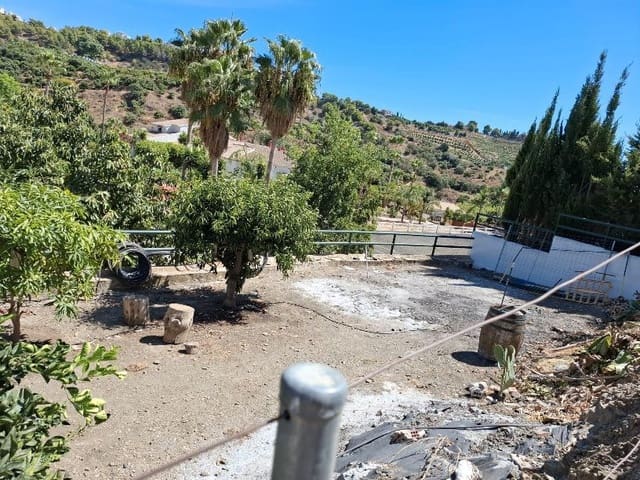 1 quarto Quinta/Casa Rural para venda em Frigiliana com piscina garagem - 365 000 € (Ref: 9231384)