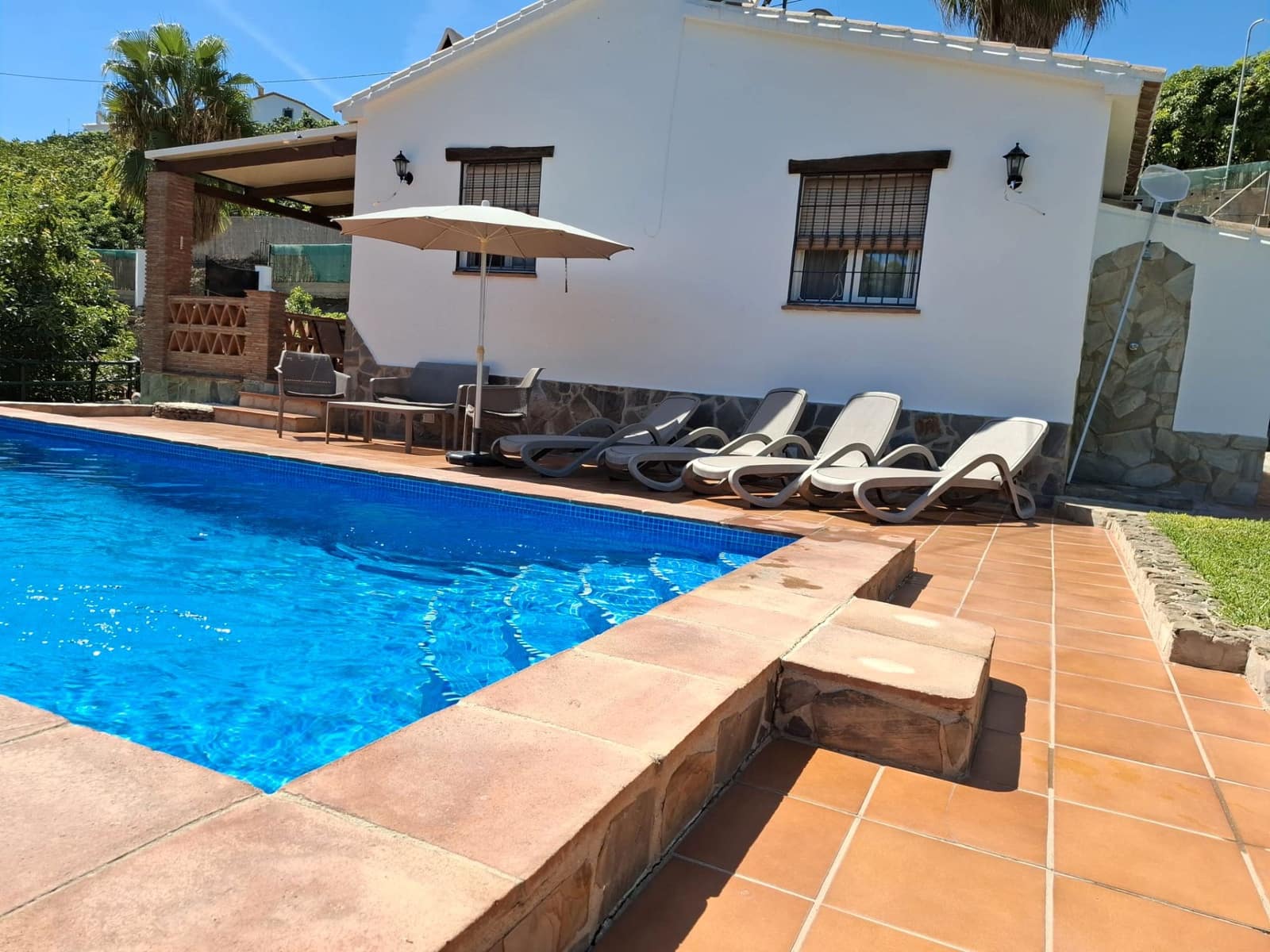 1 quarto Quinta/Casa Rural para venda em Frigiliana com piscina garagem - 365 000 € (Ref: 9231384)