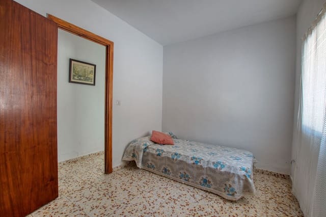 2 soveværelse Byhus til salg i Viñuela med garage - € 155.000 (Ref: 9235785)