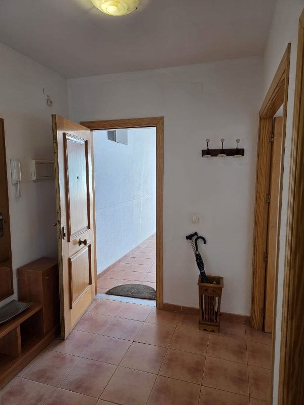 2 soveværelse Lejlighed til salg i Nerja med swimmingpool garage - € 285.000 (Ref: 9247696)