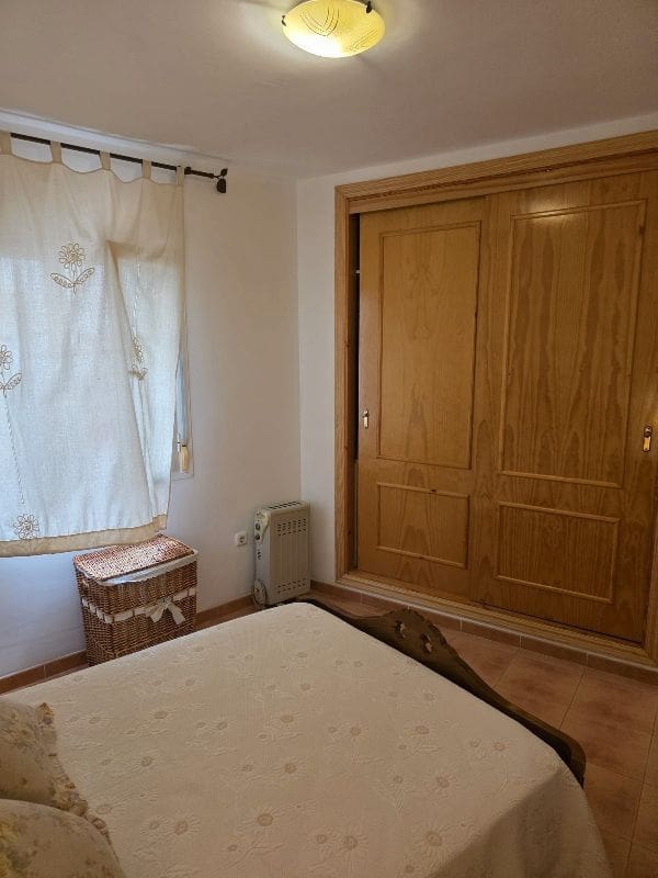 2 soveværelse Lejlighed til salg i Nerja med swimmingpool garage - € 285.000 (Ref: 9247696)