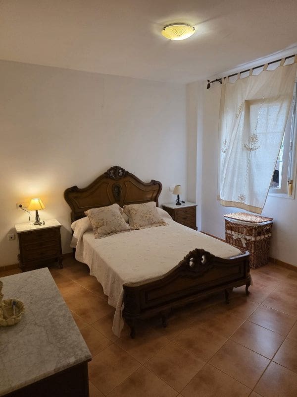 2 soveværelse Lejlighed til salg i Nerja med swimmingpool garage - € 285.000 (Ref: 9247696)