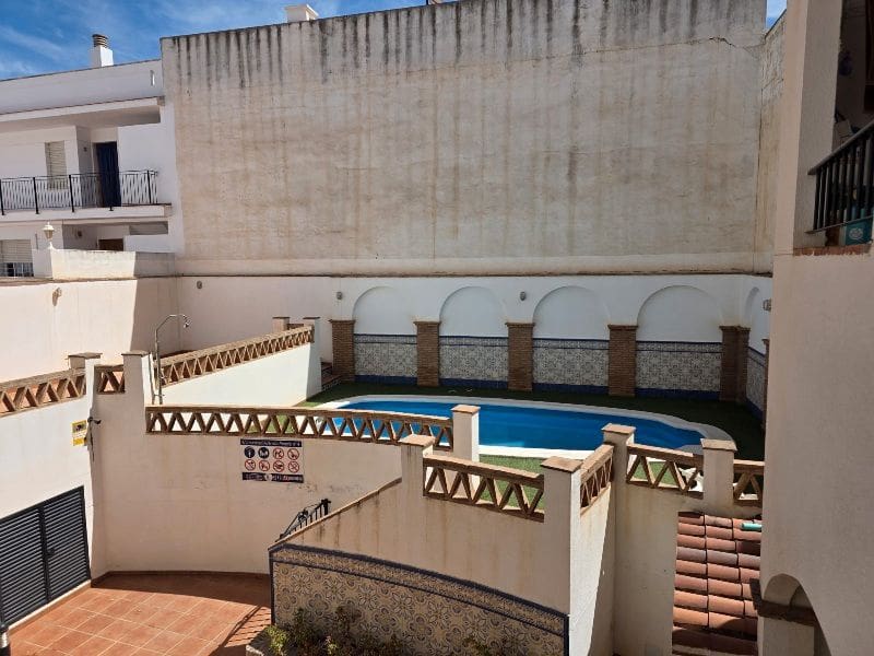 2 soveværelse Lejlighed til salg i Nerja med swimmingpool garage - € 285.000 (Ref: 9247696)