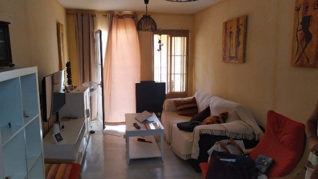 1 soverom Penthouse til salgs i Torrox med svømmebasseng garasje - € 219 000 (Ref: 9249395)