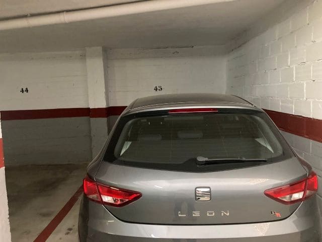 Garage à vendre à Torre del Mar, Vélez-Málaga - 34 125 € (Ref: 9253843)