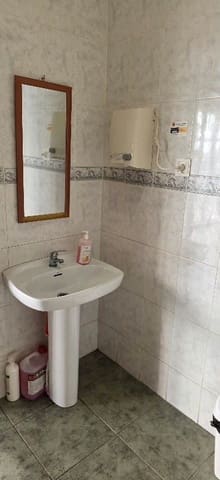 Erhverv til leje i Centro, Nerja - € 1.300 (Ref: 9255939)