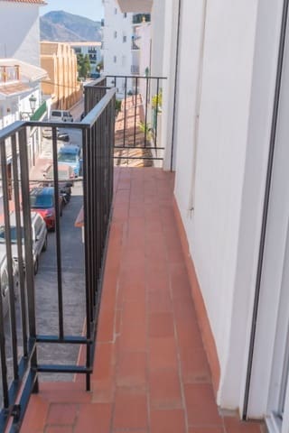 3 soveværelse Lejlighed til salg i Centro, Nerja - € 295.000 (Ref: 9270377)