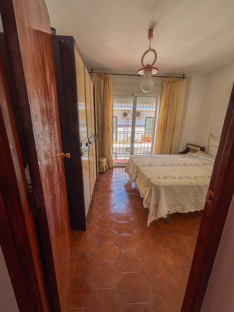 3 soveværelse Lejlighed til salg i Nerja - € 295.000 (Ref: 9270377)