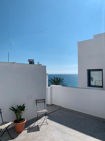 2 makuuhuone Omakotitalo myytävänä paikassa Centro, Nerja - 325 000 € (Ref: 9283100)
