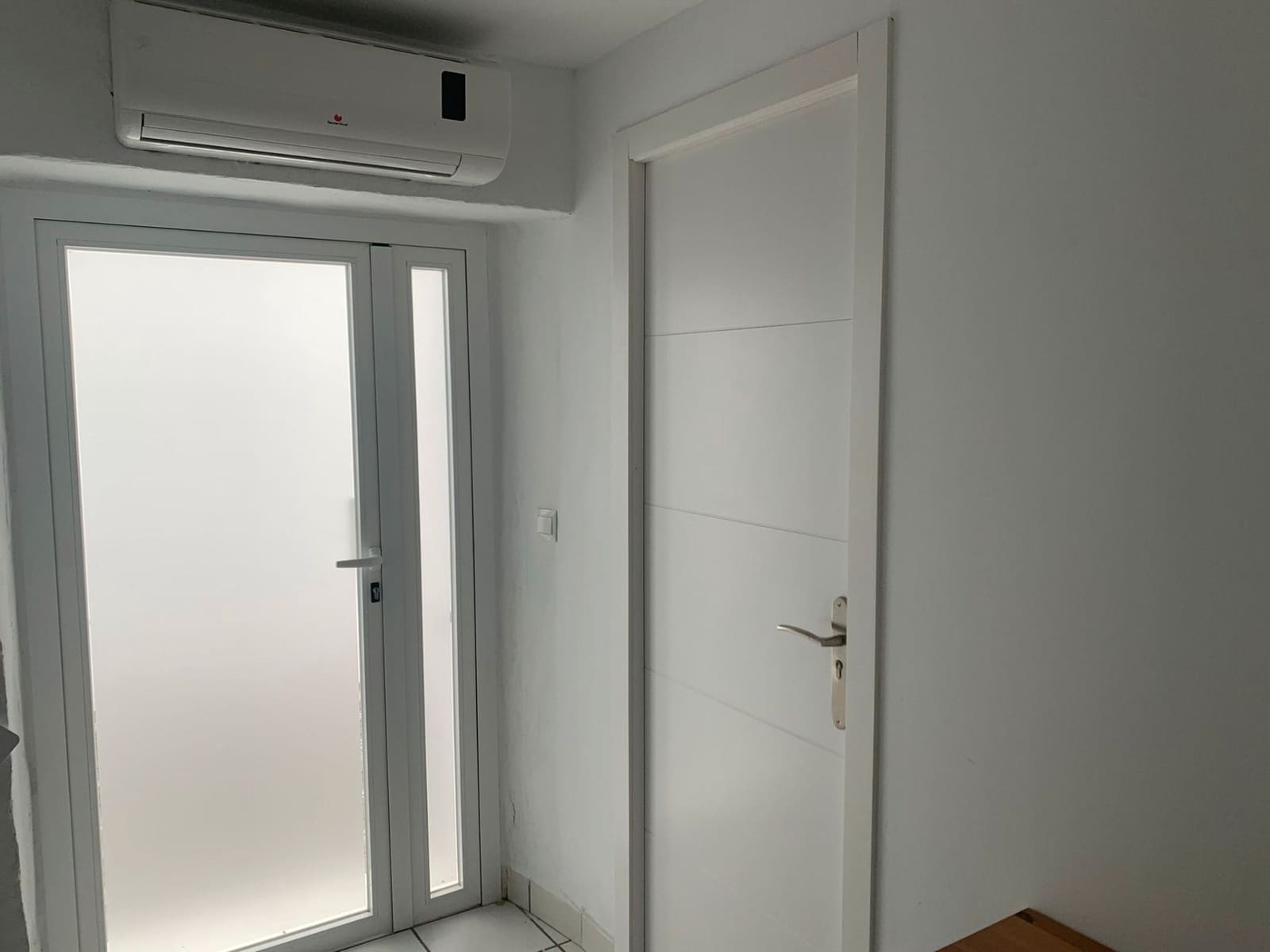 2 makuuhuone Omakotitalo myytävänä paikassa Nerja - 325 000 € (Ref: 9283100)