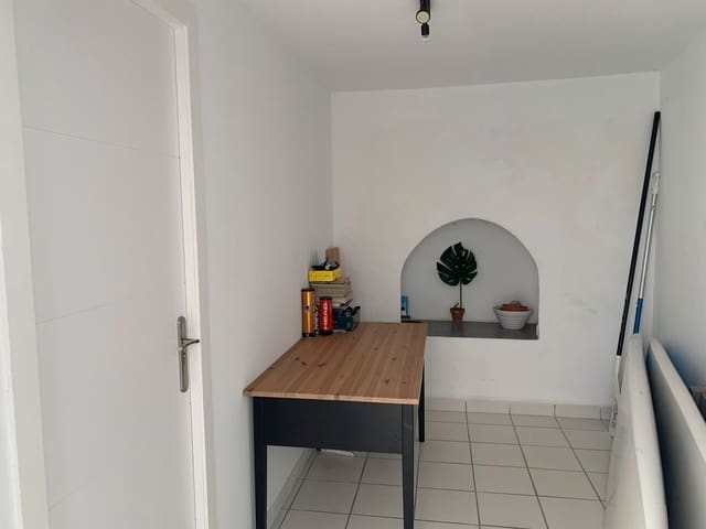 2 makuuhuone Omakotitalo myytävänä paikassa Centro, Nerja - 325 000 € (Ref: 9283100)