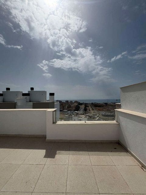 3 bedroom Villa for sale in Velez-Malaga with pool garage - € 479,000 (Ref: 9293419)