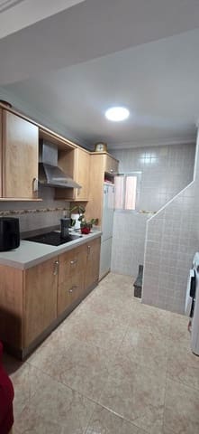 2 soveværelse Byhus til salg i Torre del Mar, Vélez-Málaga med garage - € 265.000 (Ref: 9293429)