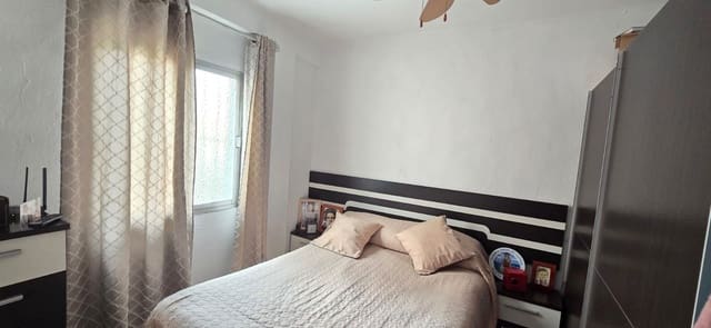2 soveværelse Byhus til salg i Torre del Mar, Vélez-Málaga med garage - € 265.000 (Ref: 9293429)