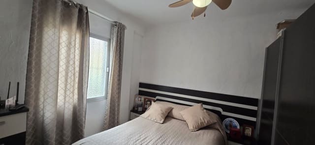 2 soveværelse Byhus til salg i Torre del Mar, Vélez-Málaga med garage - € 265.000 (Ref: 9293429)