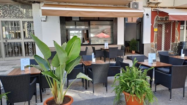 Local Commercial à louer à Centro, Nerja - 1 000 € (Ref: 9296368)