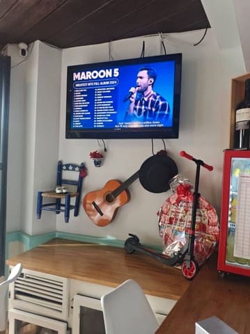 Erhverv til leje i Chaparil - Torrecilla - Punta Lara, Nerja - € 1.600 (Ref: 9297479)