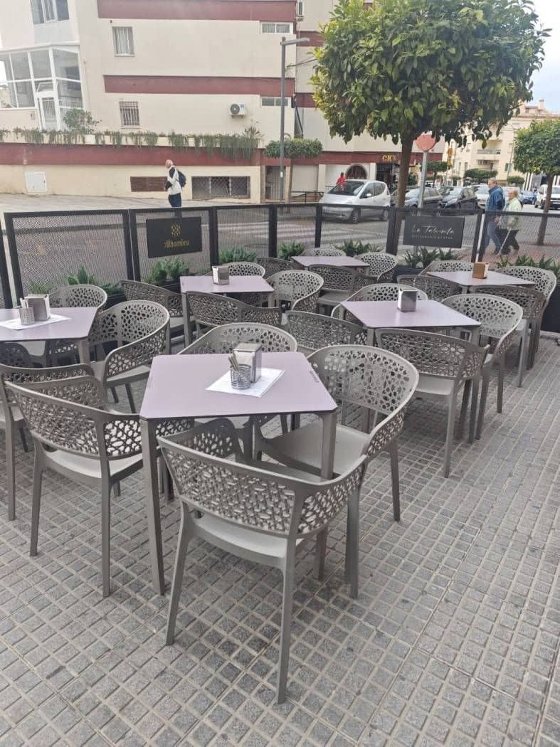 Erhverv til leje i Nerja - € 1.600 (Ref: 9297479)