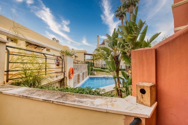 Studio til salgs i Rincón de la Victoria med svømmebasseng - € 190 000 (Ref: 9297788)