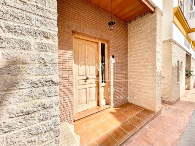 3 soveværelse Byhus til salg i Torrox Pueblo, Torrox med garage - € 269.000 (Ref: 9309102)