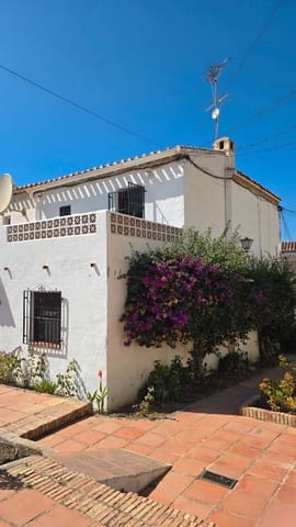 3 soveværelse Byhus til salg i Almijara, Nerja med swimmingpool garage - € 330.000 (Ref: 9311631)