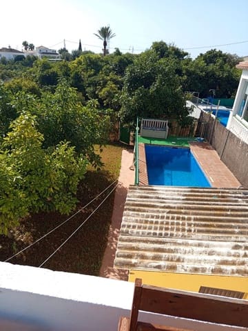 2 soveværelse Finca/Landehus til leje i Avda Pescia - Ctra de Frigiliana, Nerja med swimmingpool garage - € 950 (Ref: 9312090)